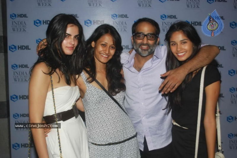 Bolly Celebs at HDIL India Couture Week Opening Party - 40 / 91 photos
