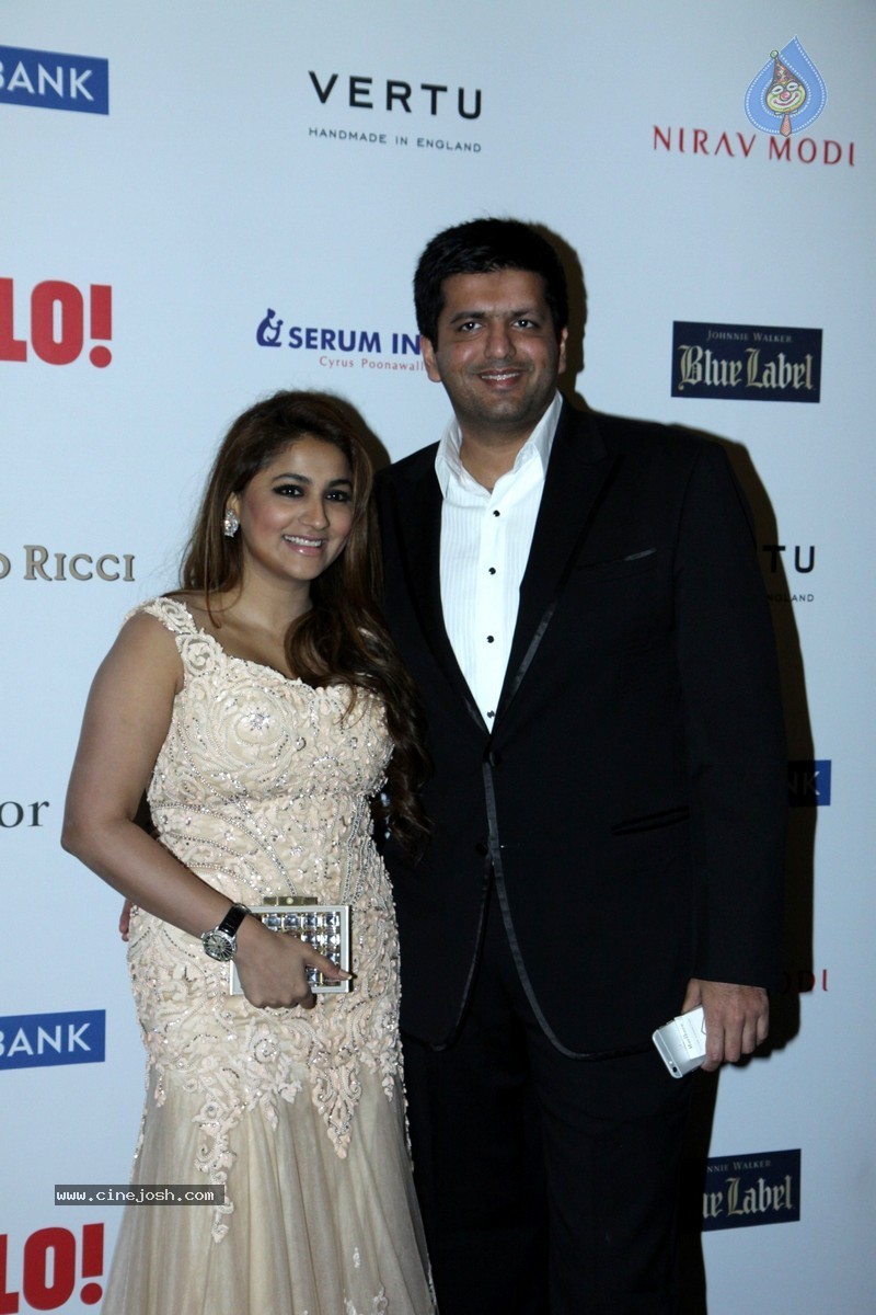 Bolly Celebs at Hello! Hall of Fame Awards - 22 / 152 photos