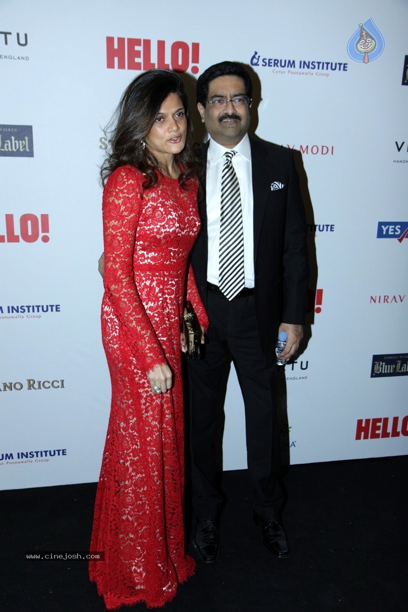 Bolly Celebs at Hello! Hall of Fame Awards - 115 / 152 photos