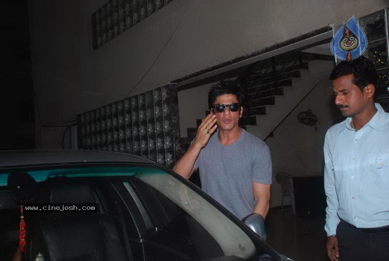 Bolly Celebs at Hrithik Bday Bash - 63 / 89 photos