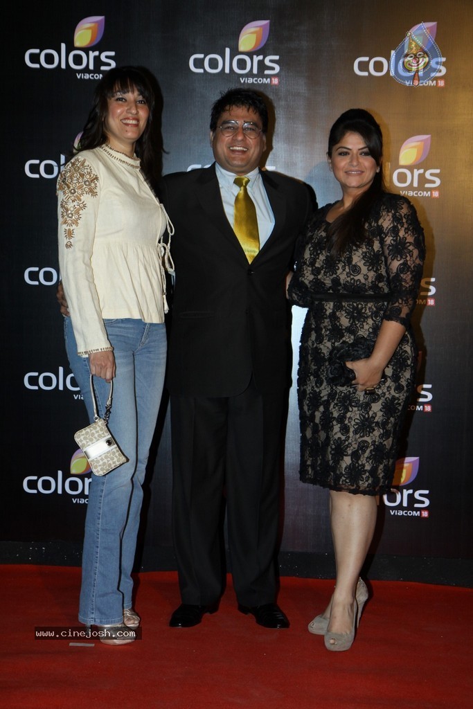 Bolly Celebs at IAA Awards n COLORS Channel Party - 23 / 70 photos