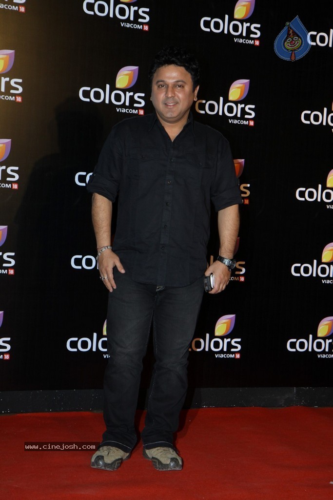 Bolly Celebs at IAA Awards n COLORS Channel Party - 42 / 70 photos
