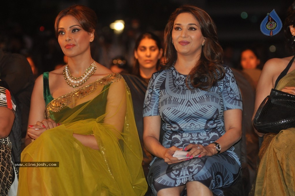 Bolly Celebs at IIFA 2014 Press Meet - 5 / 117 photos