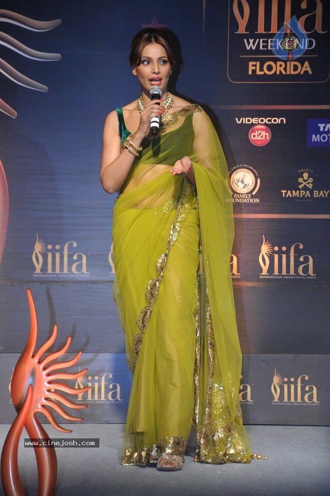 Bolly Celebs at IIFA 2014 Press Meet - 55 / 117 photos