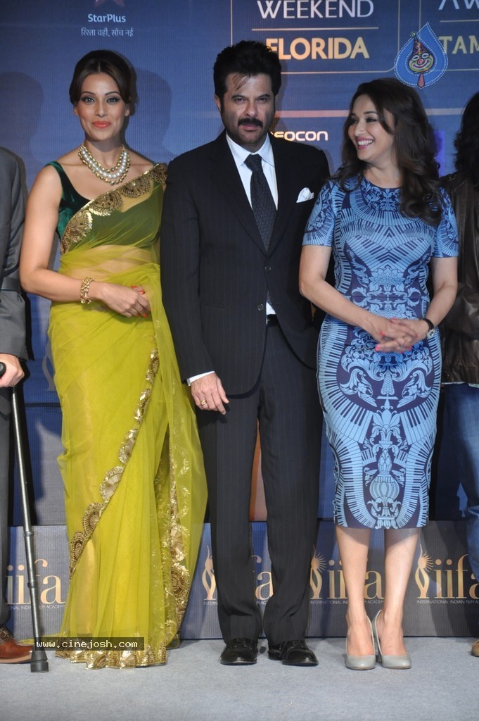 Bolly Celebs at IIFA 2014 Press Meet - 66 / 117 photos