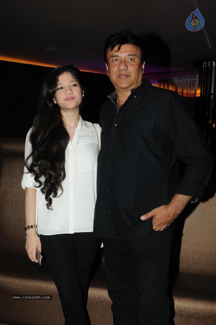 Bolly Celebs at India Luxury Style Week 2015 Event - 6 / 116 photos