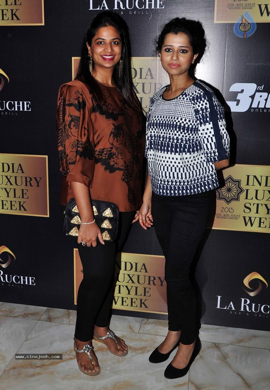 Bolly Celebs at India Luxury Style Week 2015 Event - 30 / 116 photos