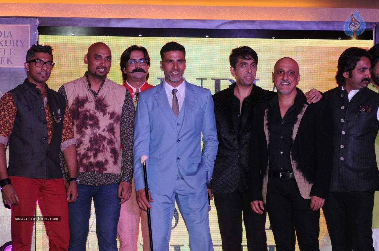 Bolly Celebs at India Luxury Style Week 2015 Event - 61 / 116 photos