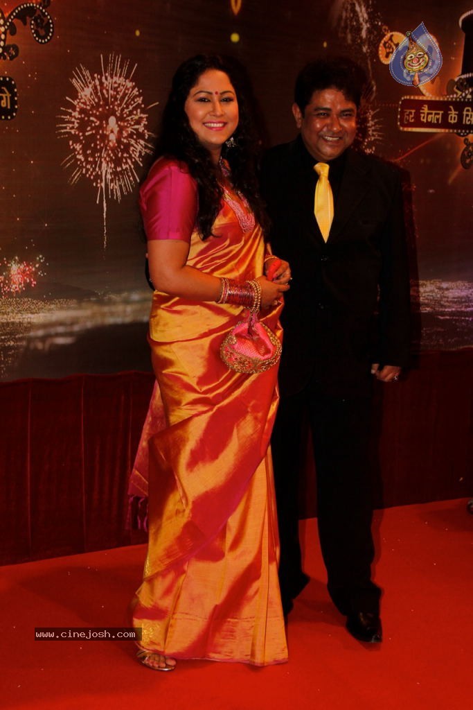 Bolly Celebs at ITA Awards - 45 / 99 photos