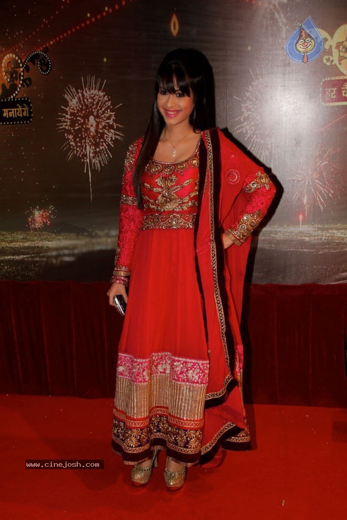 Bolly Celebs at ITA Awards - 76 / 99 photos