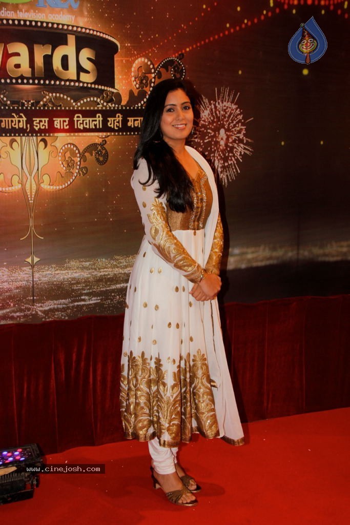 Bolly Celebs at ITA Awards - 80 / 99 photos