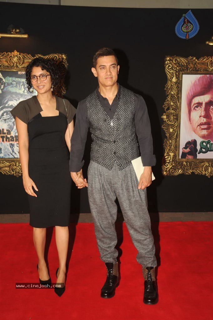 Bolly Celebs at JAB TAK HAI JAAN Premiere - 183 / 190 photos