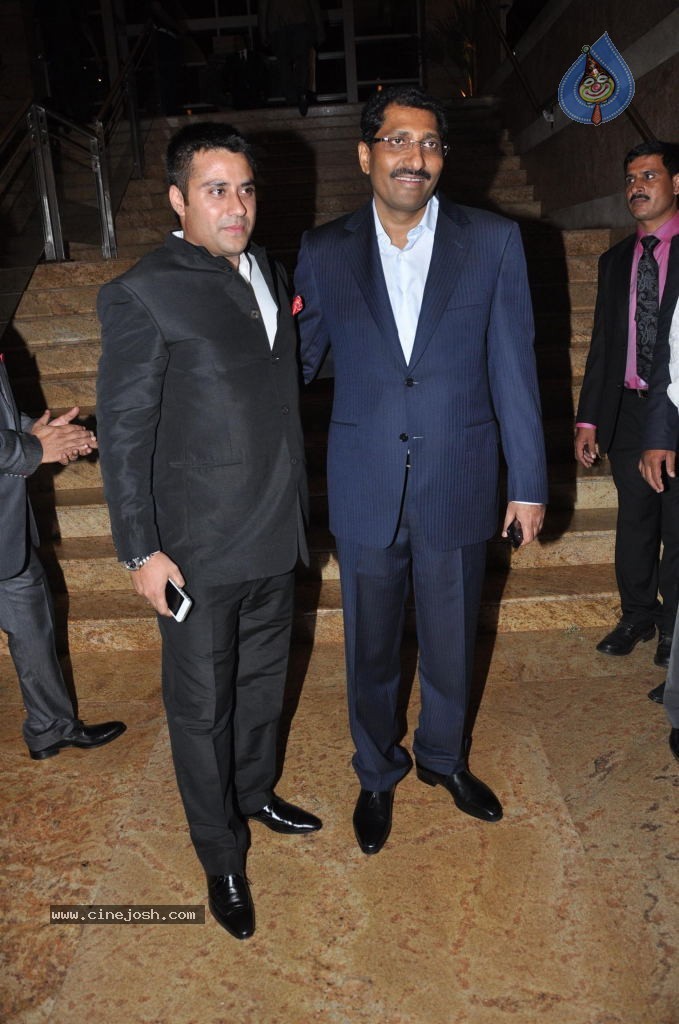 Bolly Celebs at Marathi News Channel Launch - 70 / 72 photos