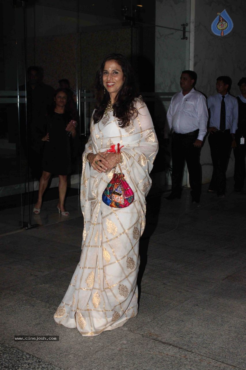 Bolly Celebs at Kangana Ranaut Hosted Party - 21 / 50 photos