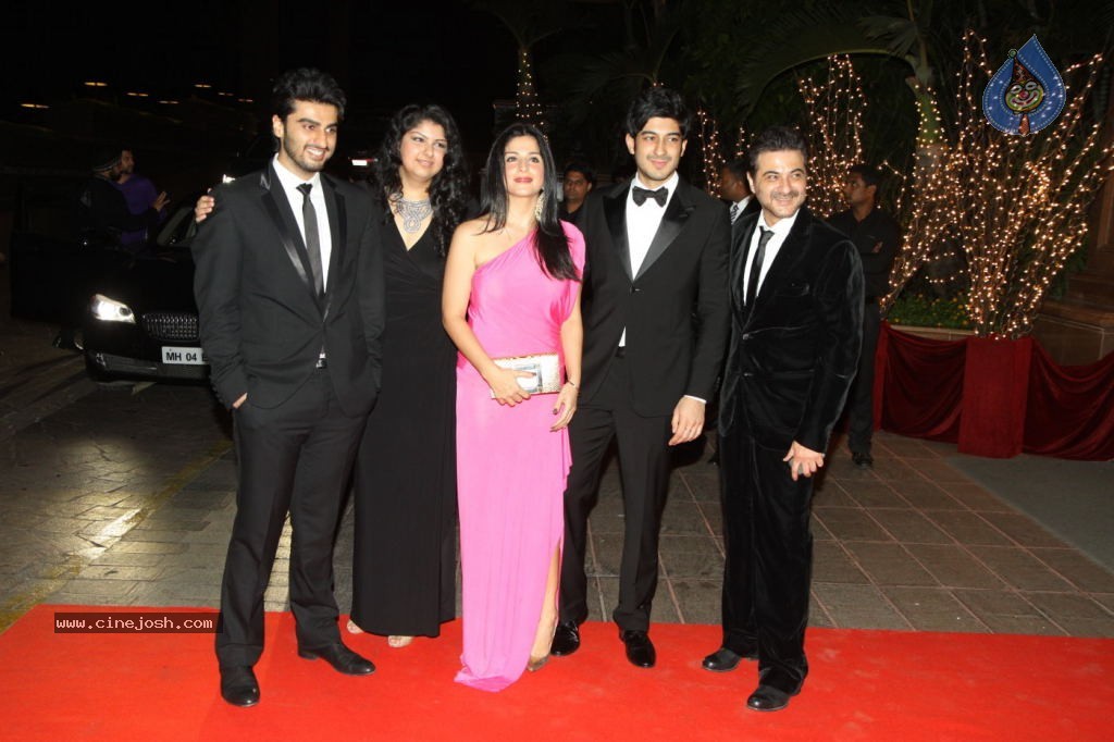 Bolly Celebs at Karan Johar Bday Party - 74 / 143 photos