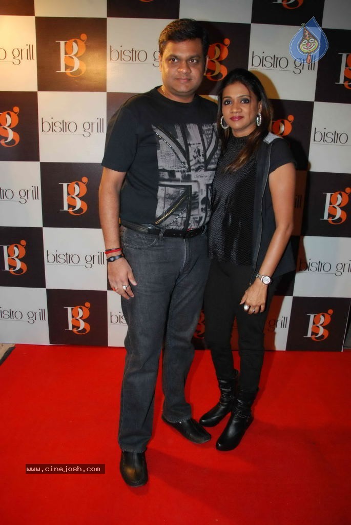 Bolly Celebs at Kiran Bawa Lohri Party - 12 / 64 photos