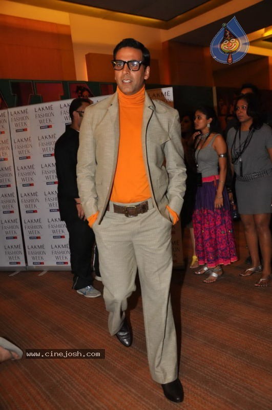 Bolly Celebs at Lakme Fashion Week Day 5 Photos - 2 / 113 photos