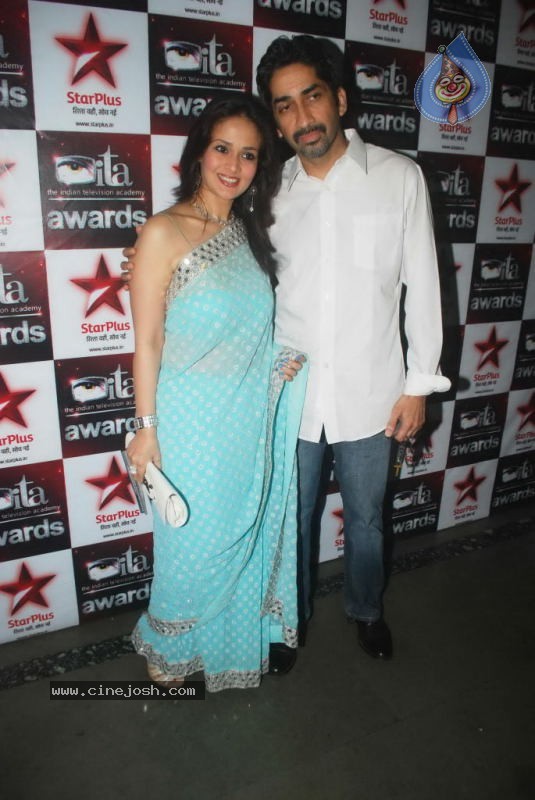 Bolly Celebs at Lakme Fashion Week Day 5 Photos - 12 / 113 photos