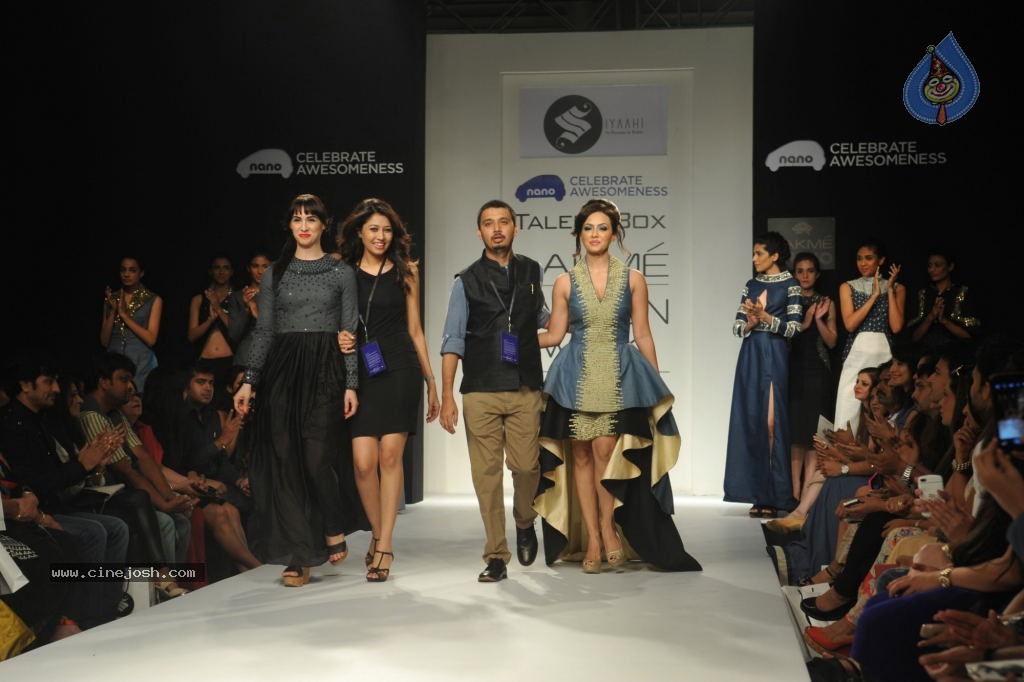 Bolly Celebs at LFW Winter Festive 2013 Day 4 - 40 / 109 photos