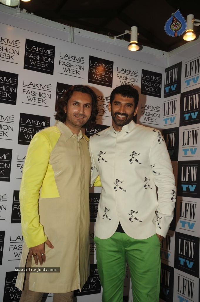 Bolly Celebs at LFW Winter Festive 2013 Day 4 - 42 / 109 photos