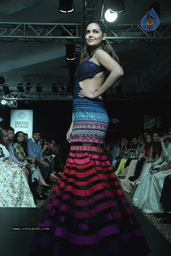 Bolly Celebs at LFW Winter Festive 2014 Grand Finale - 48 / 67 photos