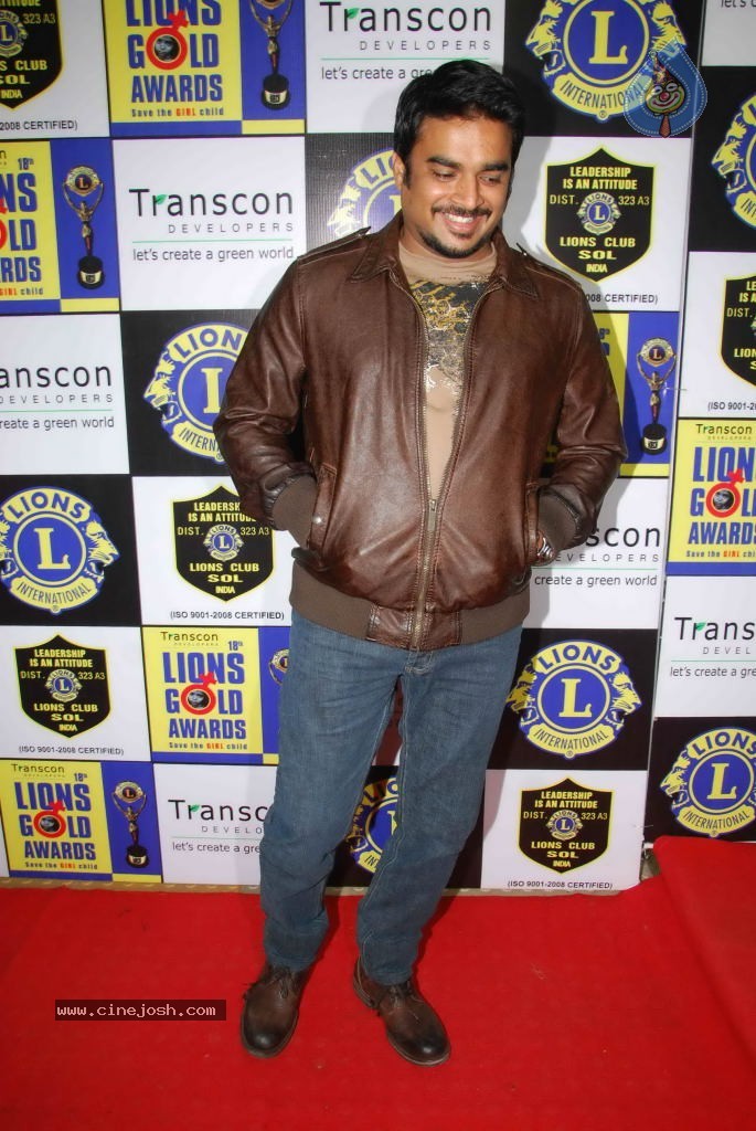 Bolly Celebs at Lions Gold Awards Event - 25 / 79 photos