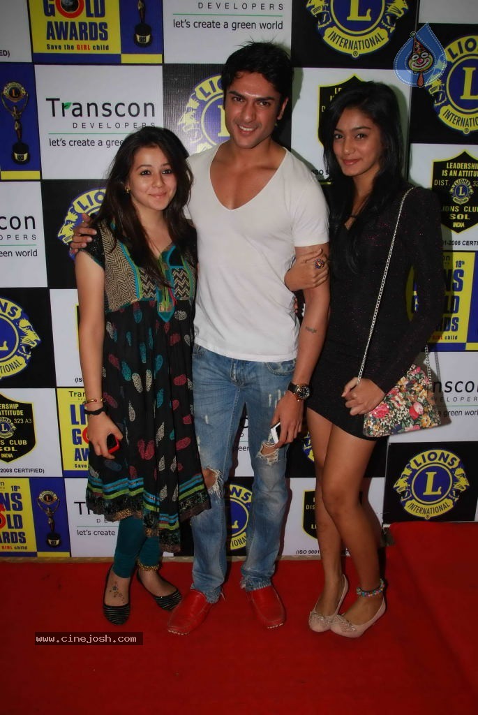 Bolly Celebs at Lions Gold Awards Event - 46 / 79 photos