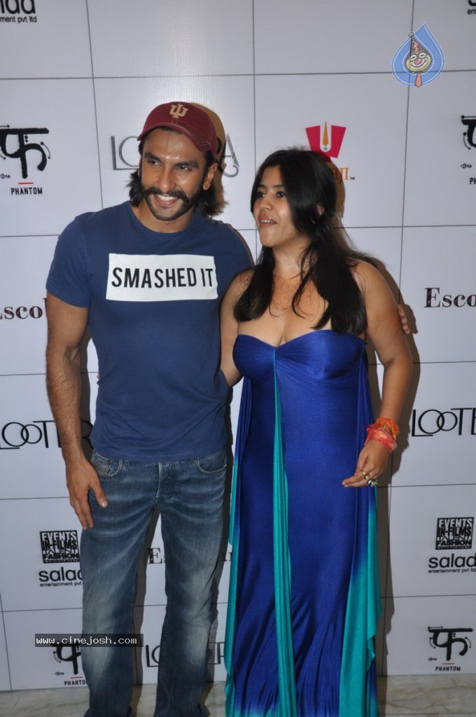 Bolly Celebs at Lootera Success Bash - 14 / 92 photos