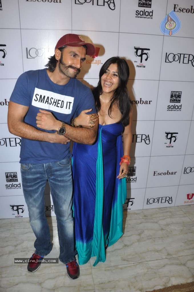 Bolly Celebs at Lootera Success Bash - 89 / 92 photos