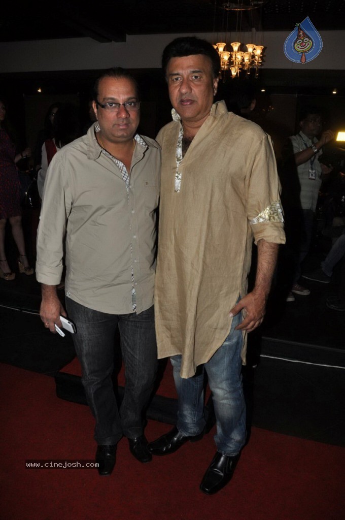 Bolly Celebs at Manali Jagtap Fashion Show - 53 / 58 photos