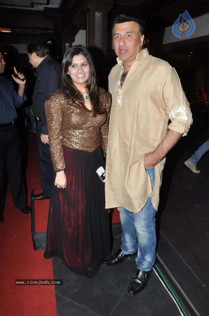 Bolly Celebs at Manali Jagtap Fashion Show - 55 / 58 photos