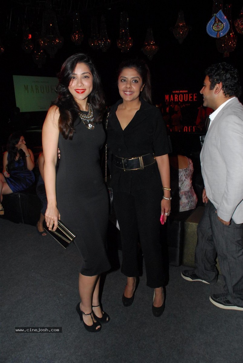 Bolly Celebs at Marquis Collections Launch - 48 / 151 photos