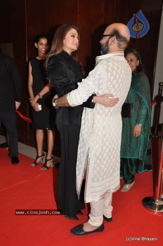 Bolly Celebs at Mickey Contractor MAC Bash - 114 / 163 photos