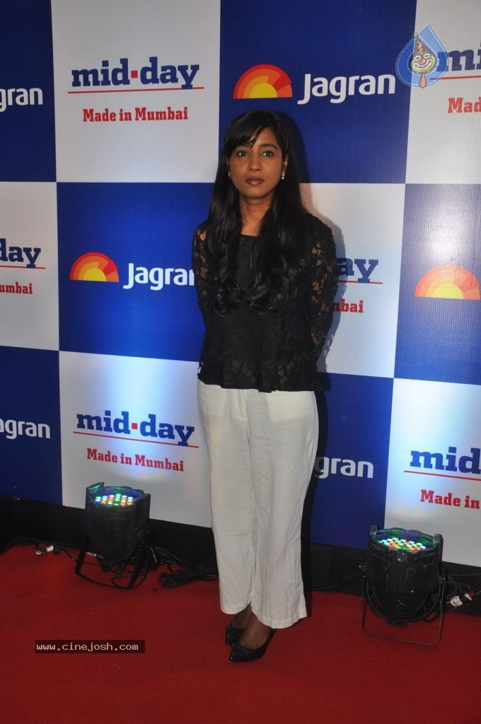 Bolly Celebs at Mid Day Newspaper Relaunch Party - 9 / 152 photos