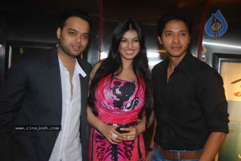 Celebs at MOD Movie Premiere - 41 / 64 photos