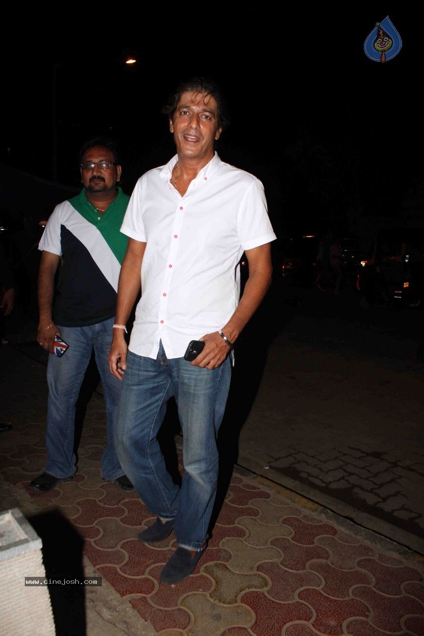 Bolly Celebs at Mukesh Chabbra Bday Party 01 - 46 / 87 photos