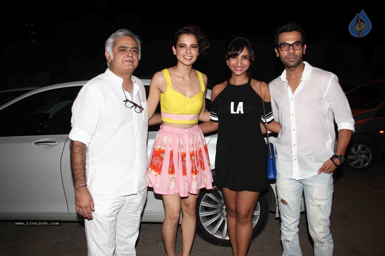 Bolly Celebs at Mukesh Chabbra Bday Party 01 - 55 / 87 photos