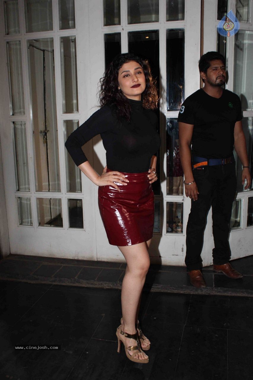Bolly Celebs at Mukesh Chabbra Bday Party 01 - 62 / 87 photos