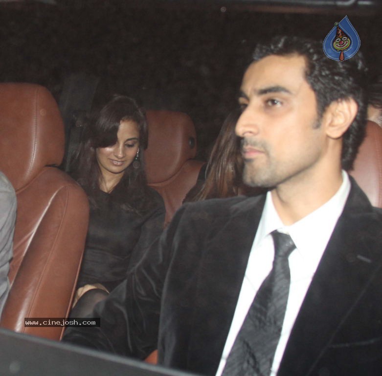 Bolly Celebs at Parmeshwar Godrej Oprah Party - 30 / 34 photos