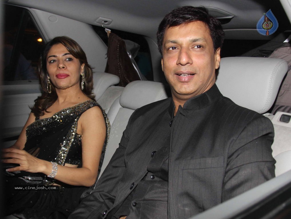 Bolly Celebs at Parmeshwar Godrej Oprah Party - 31 / 34 photos