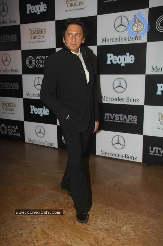 Bolly Celebs at People Magazine Best Dressed Awards 2011 - 26 / 58 photos