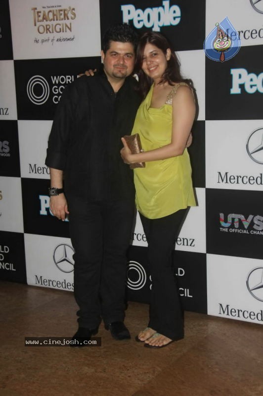 Bolly Celebs at People Magazine Best Dressed Awards 2011 - 40 / 58 photos