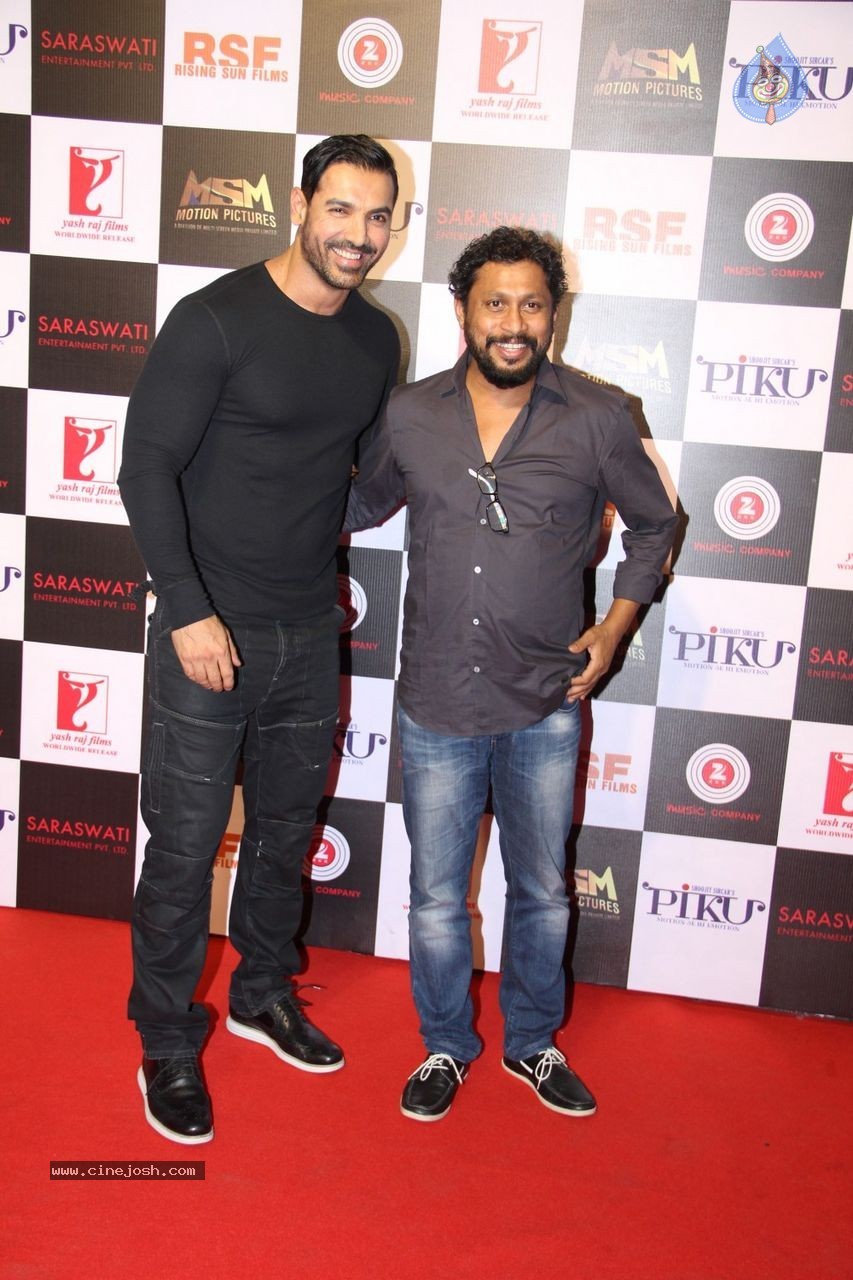 Bolly Celebs at Piku Success Party - 35 / 96 photos