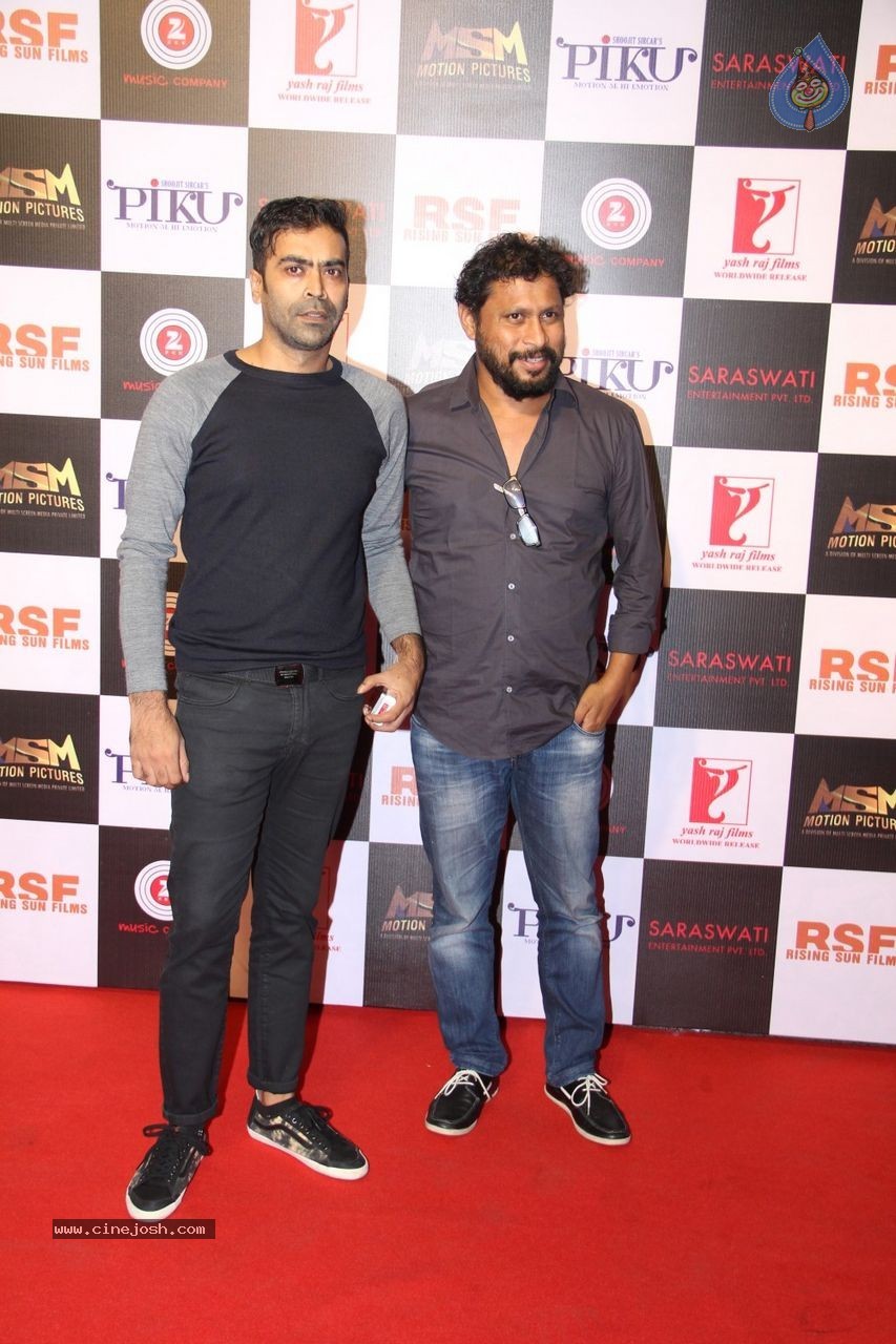 Bolly Celebs at Piku Success Party - 65 / 96 photos