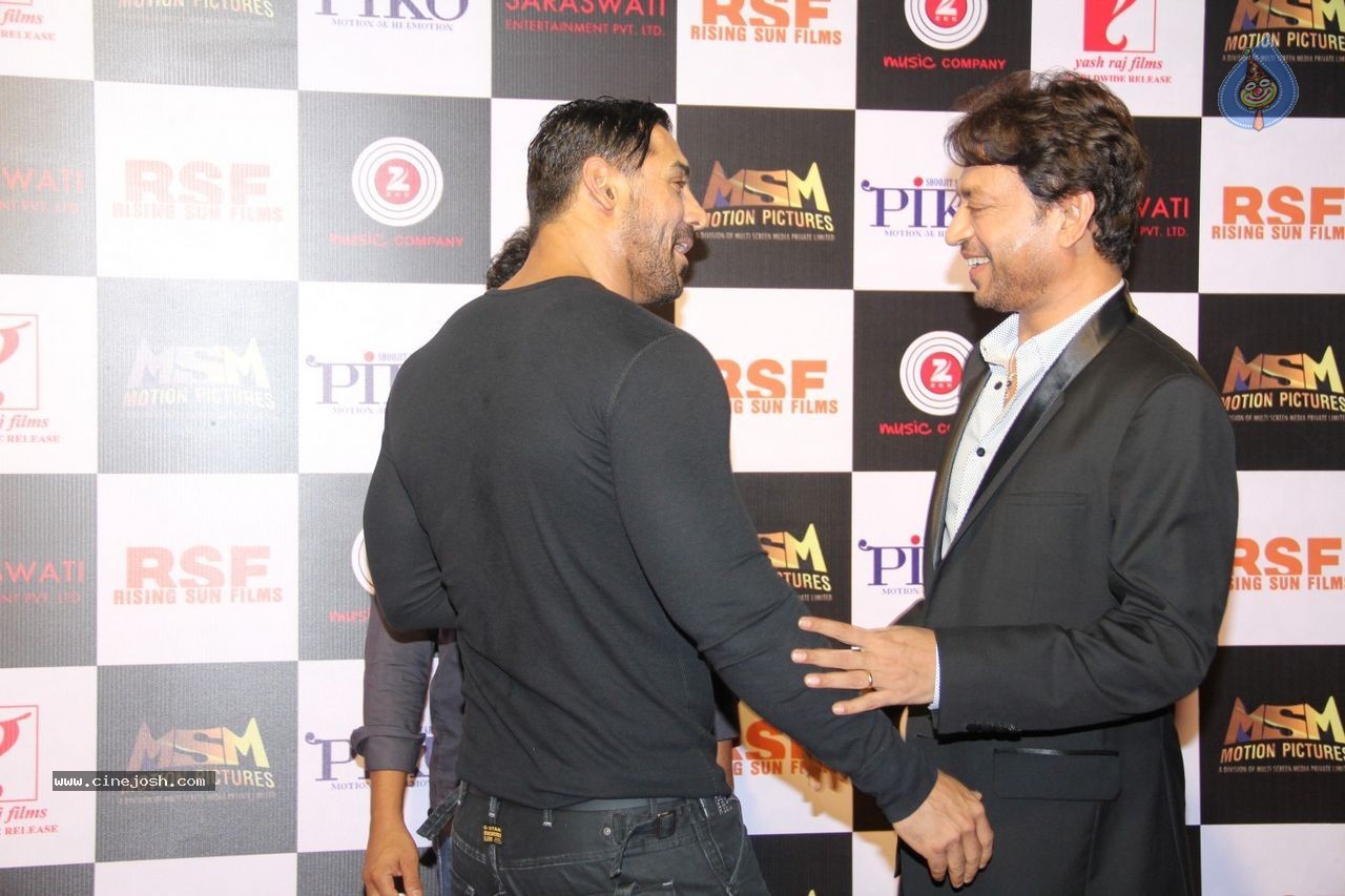 Bolly Celebs at Piku Success Party - 68 / 96 photos