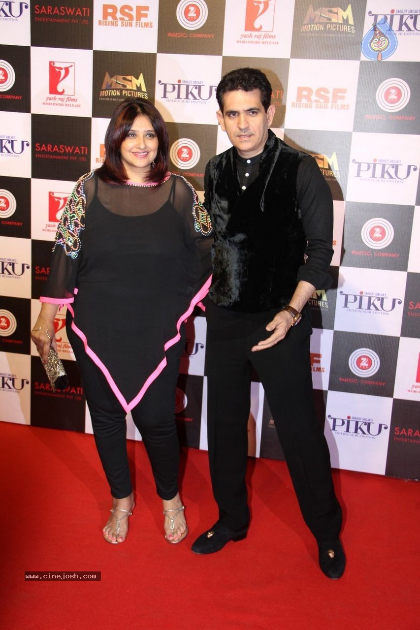 Bolly Celebs at Piku Success Party - 80 / 96 photos