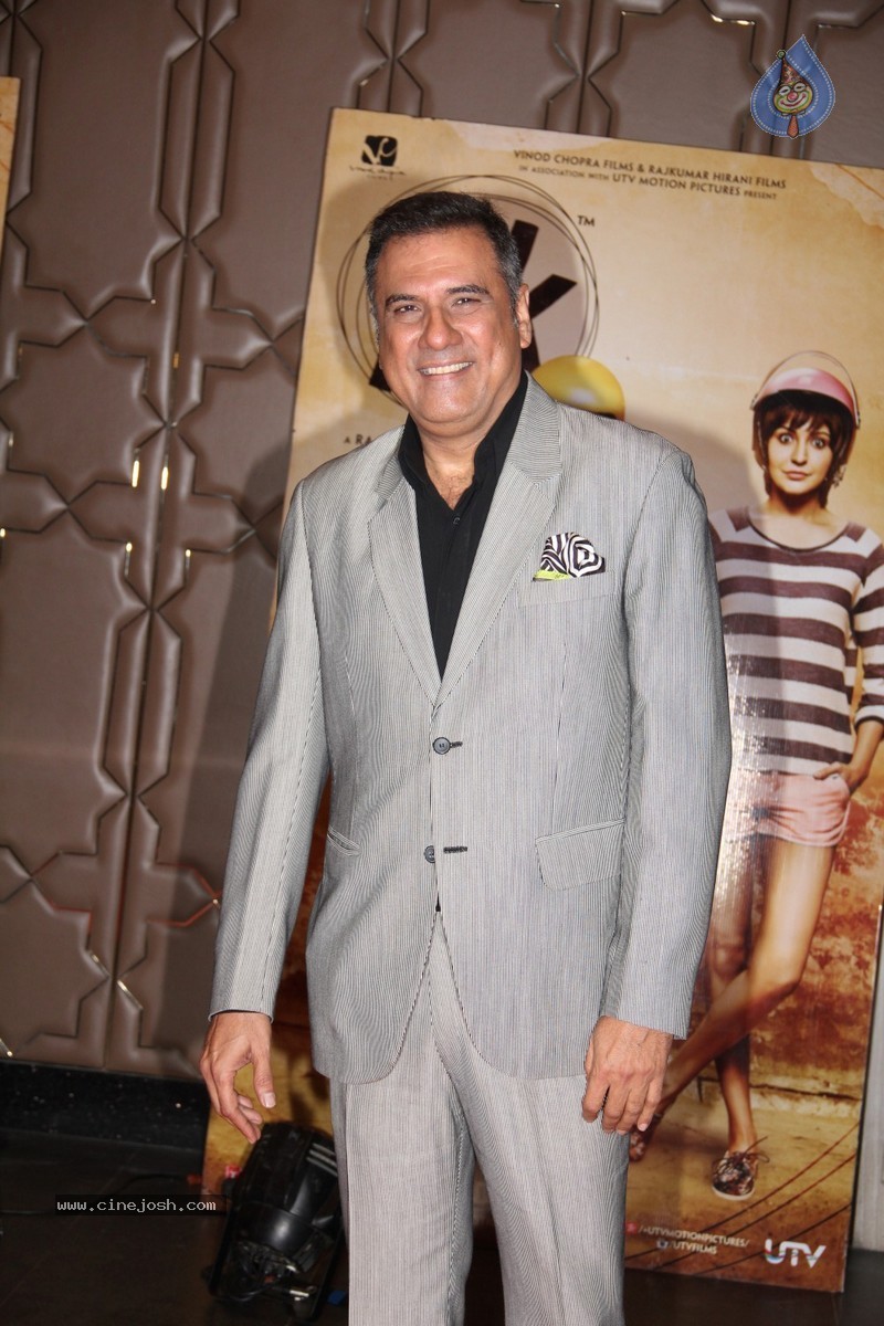 Bolly Celebs at PK Movie Grand Success Party - 23 / 96 photos