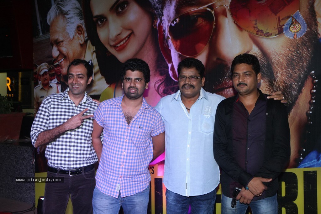 Bolly Celebs at Policegiri Premiere Show - 45 / 106 photos