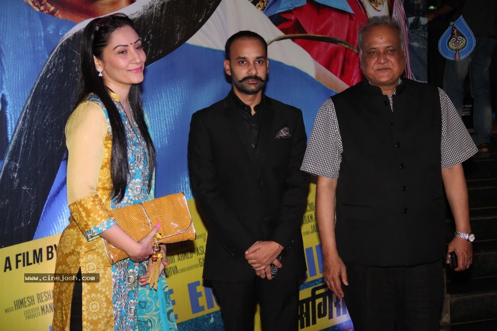 Bolly Celebs at Policegiri Premiere Show - 73 / 106 photos