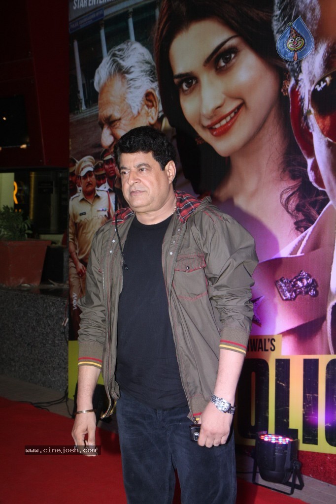 Bolly Celebs at Policegiri Premiere Show - 79 / 106 photos